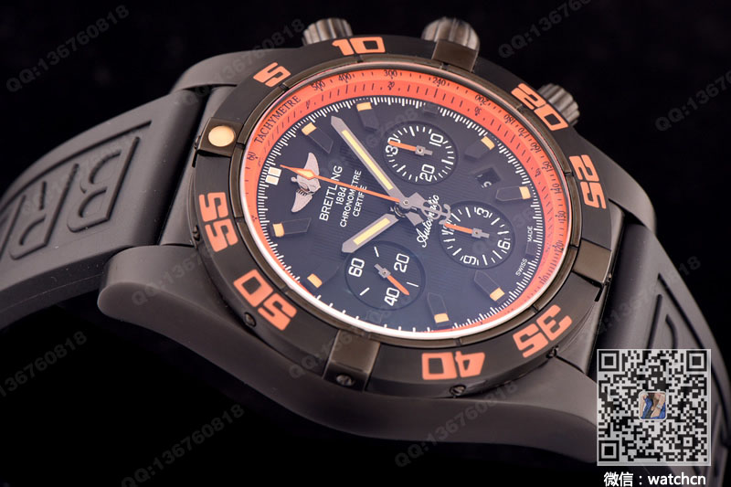 百年靈BREITLING CHRONOMAT機械計時系列腕表M011B07VRB